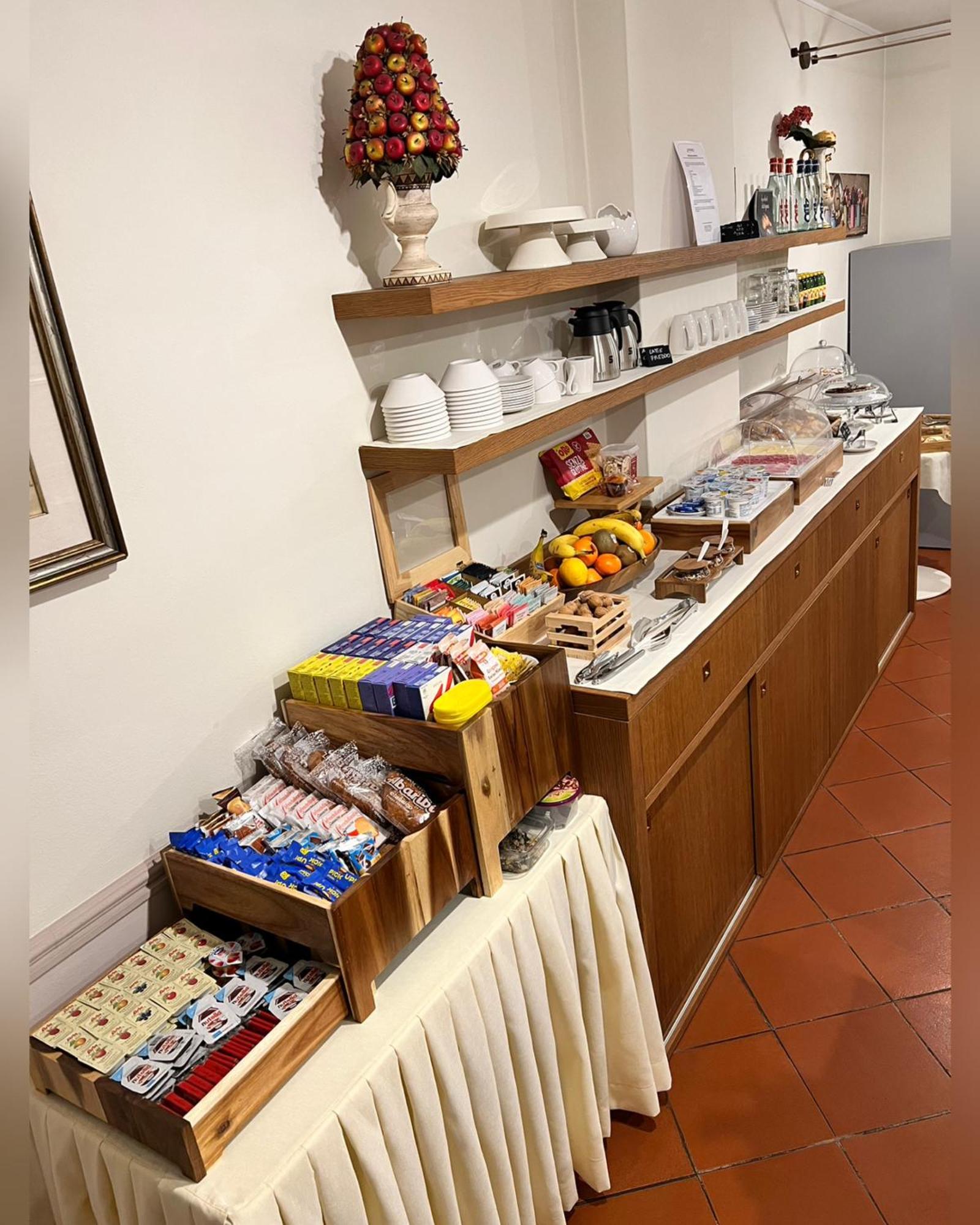 B&B Corte Delle Rose Кастильоне-делле-Стивьере Экстерьер фото
