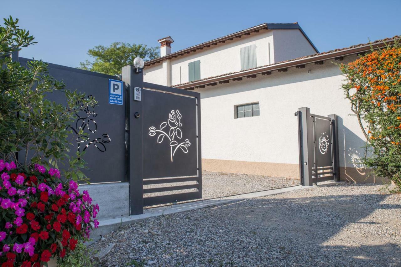B&B Corte Delle Rose Кастильоне-делле-Стивьере Экстерьер фото